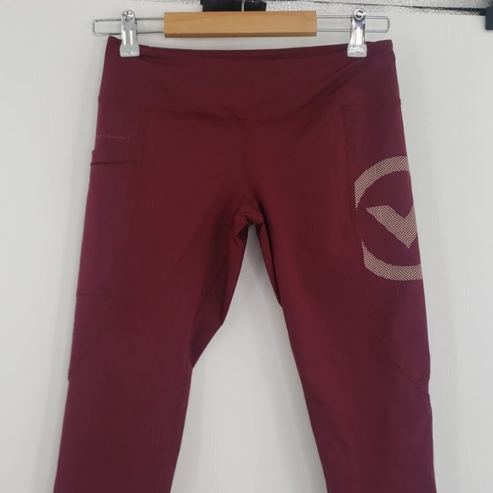 Virus 3/4 Length Compression Leggings